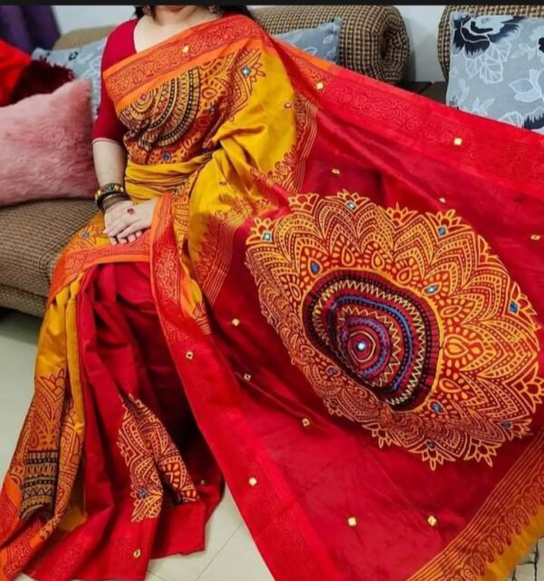 Exclusive Designer Screen Print Half Silk Saree For Woman - Image 3