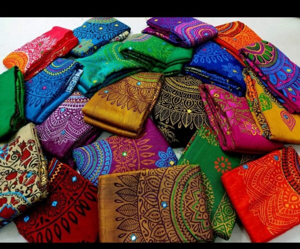 Exclusive Designer Screen Print Half Silk Saree For Woman - Image 4